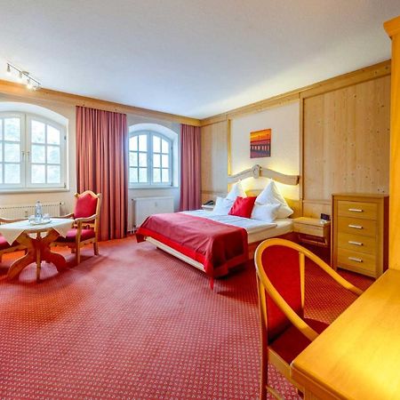 Hotel Landhaus Steinfeld Greetsiel Zewnętrze zdjęcie