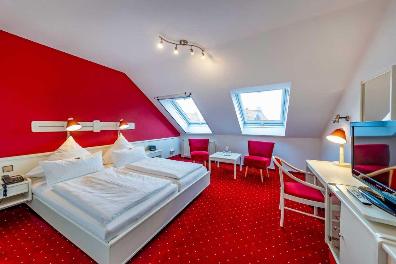 Hotel Landhaus Steinfeld Greetsiel Zewnętrze zdjęcie