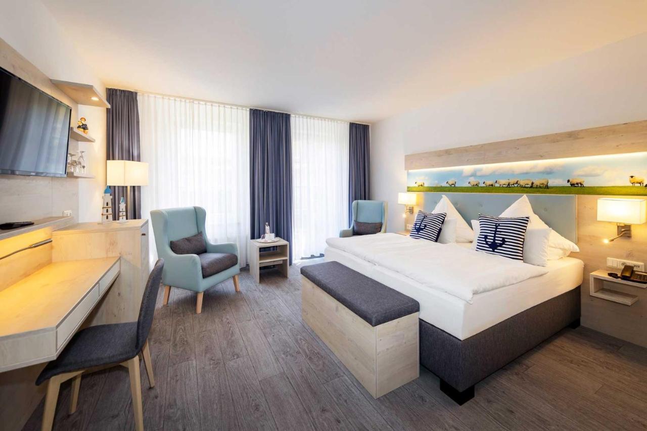 Hotel Landhaus Steinfeld Greetsiel Zewnętrze zdjęcie