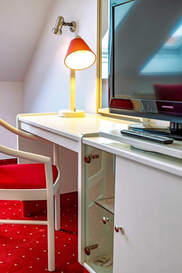 Hotel Landhaus Steinfeld Greetsiel Zewnętrze zdjęcie
